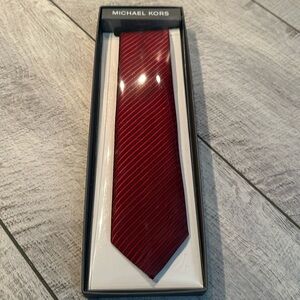 Micheal Kors Men’s tie